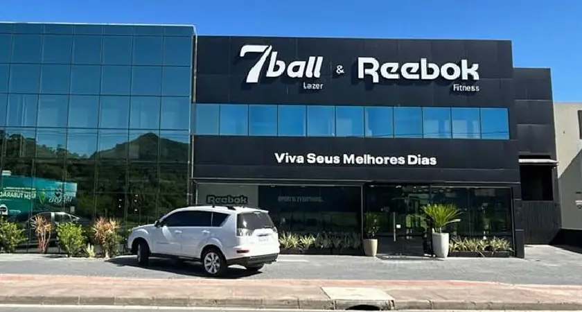 Equipamentos profissionais Reebok Fitness